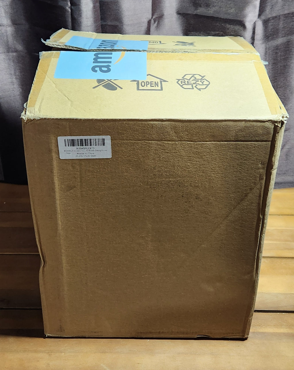 Modern Glass Pendant Light