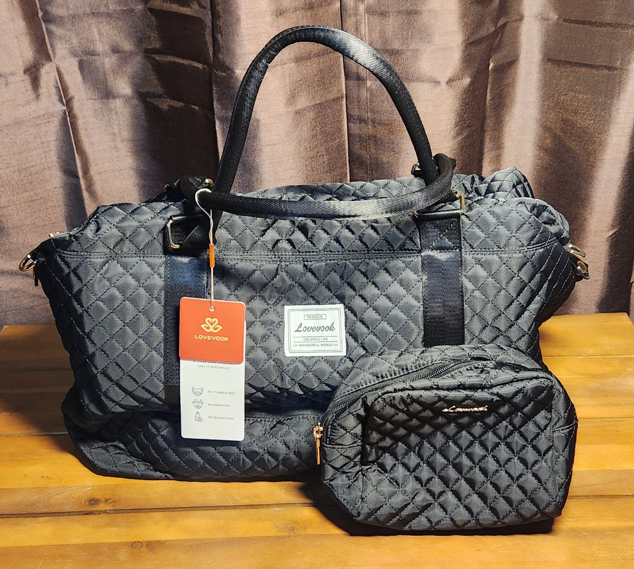 Travel Duffle Bag- Weekender Bag for Women with Shoe Compartment and Toiletry Pack NEW