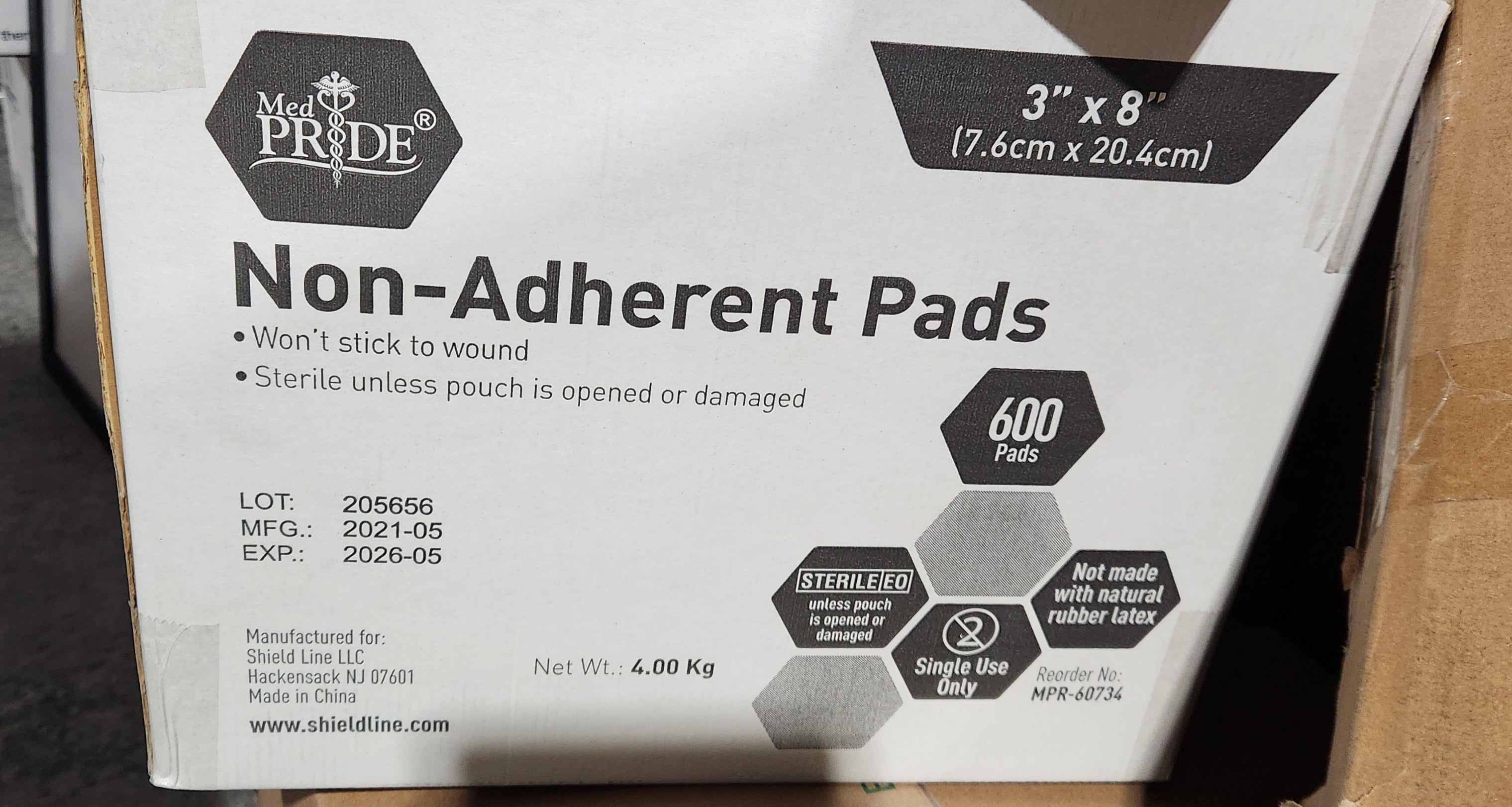 Box of 600 Sterile Nonstick Pads for Wound Care Absorbent Non-Adherent 3x8 inch MedPride