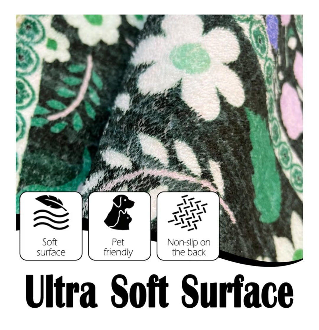 Green Area Rug 5'x7' Washable for Living Room, Low Pile Non-Slip Vintage Printed Rug