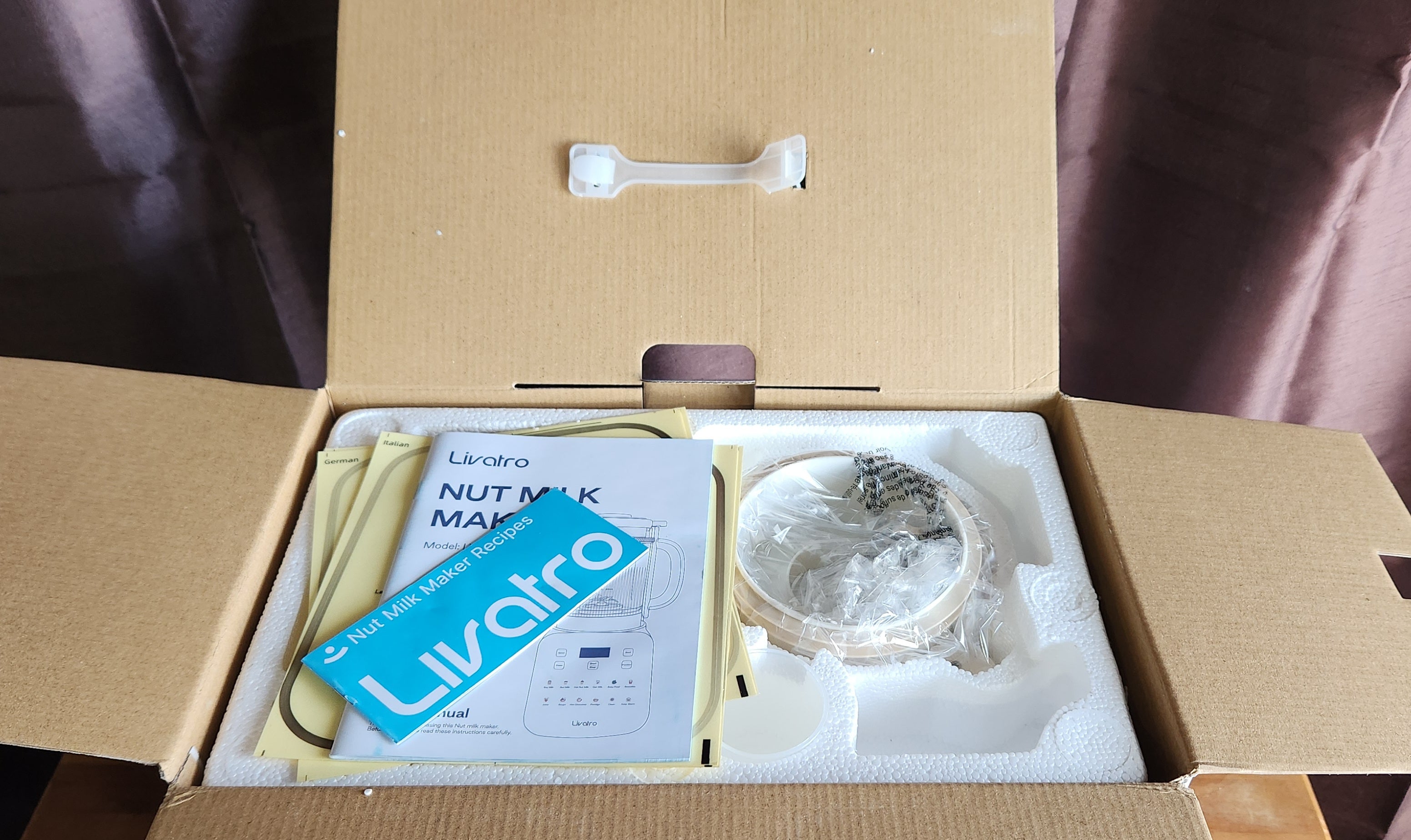 Nut Milk Maker: 12-in-1 Automatic Soy Milk Maker Homemade Juice, Almond, Oat Milks for Plant-Based Milks, 24H Delay Start/Keep Warm/Auto-Clean/Safety Lock