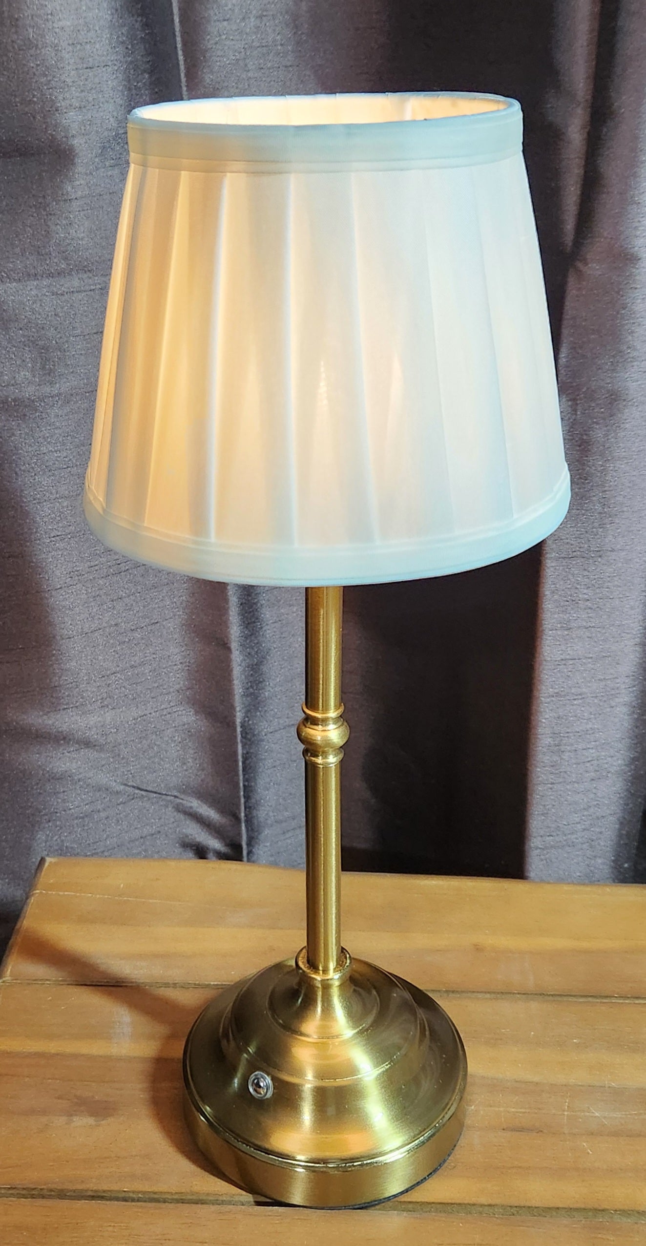 Portables Cordless Table Lamp, Fabric Shade Desk Lamp Rechargeable NEW