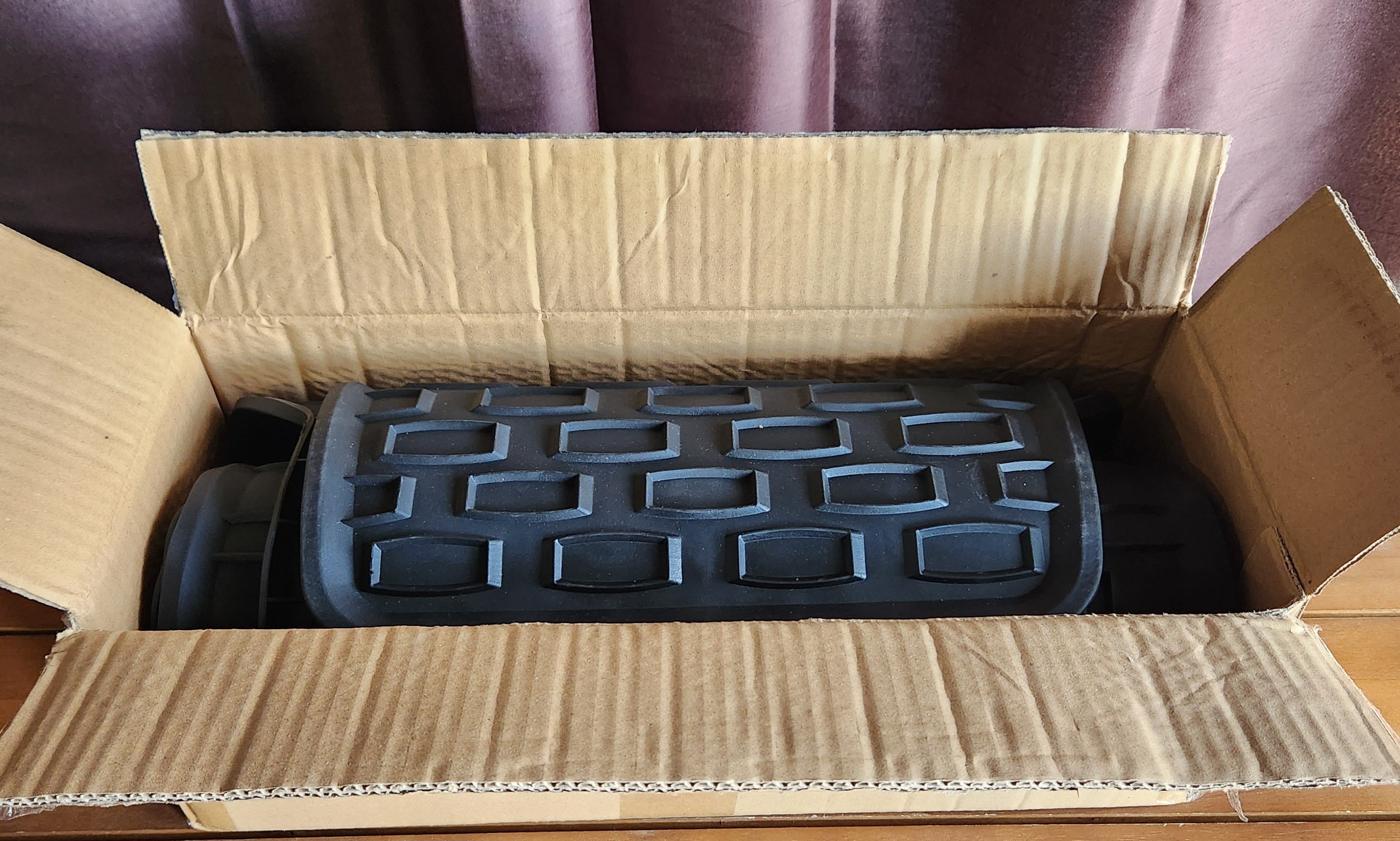 Universal Car Floor Mats – All-Weather Protection Set of 4 NEW